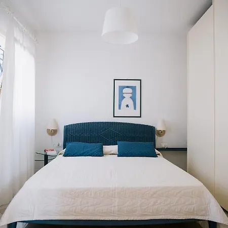 Carlotta Lido Aparthotel