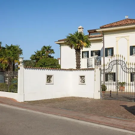 Aparthotel Carlotta Lido Lido di Jesolo