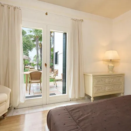 Carlotta Lido 4*