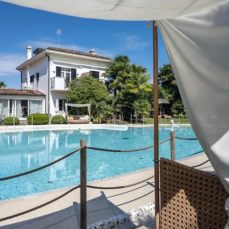 Carlotta Lido * Lido di Jesolo